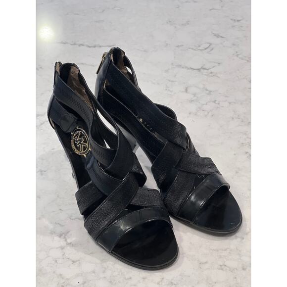 Michael Kors Women’s Back Zip‎ Karina Cross-Strap Cone Heels Party Size 7M Black - Picture 3 of 6